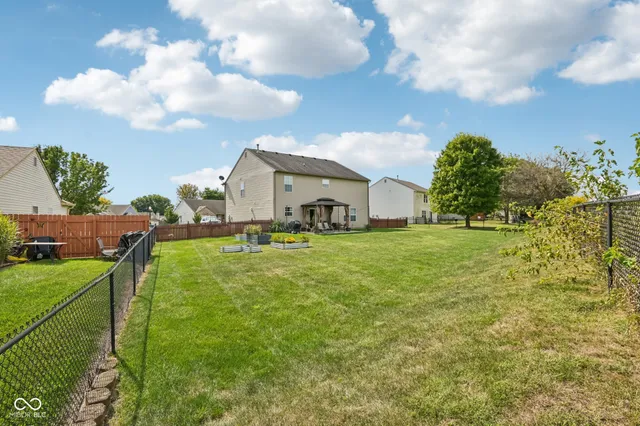 $359,900 | 216 Oakview Drive, Mooresville, IN 46158