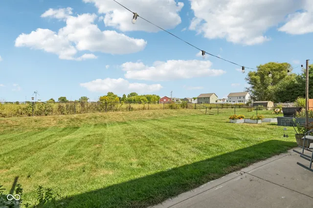 $359,900 | 216 Oakview Drive, Mooresville, IN 46158