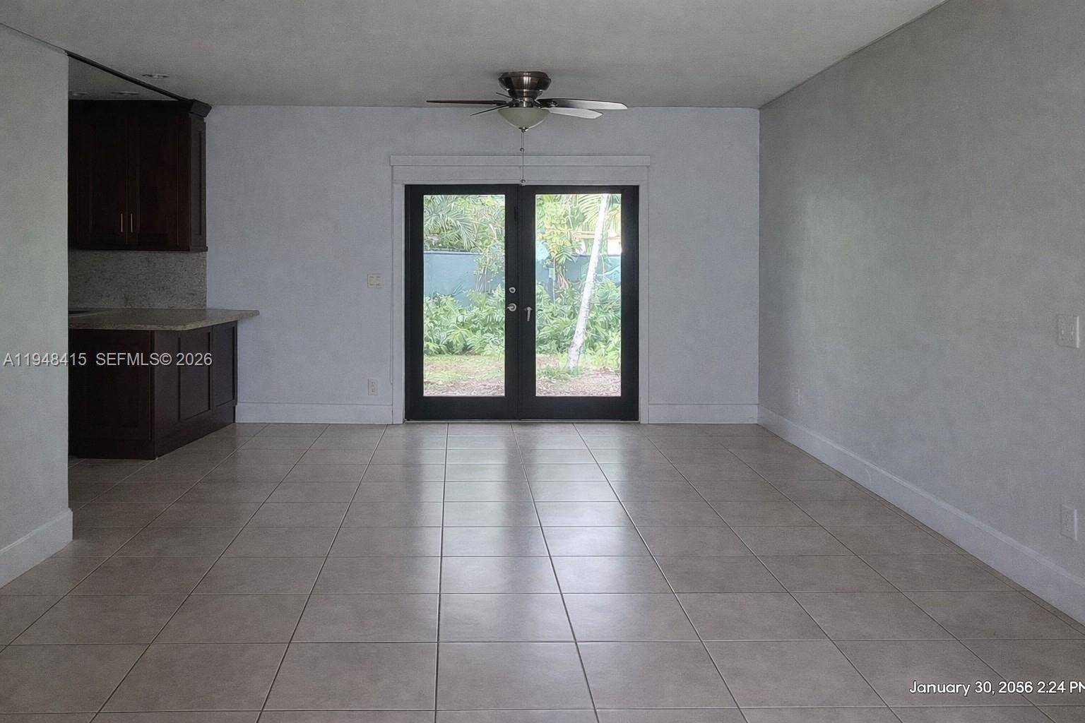 508 Southwest 8th Street Hallandale Beach, FL 33009 - Photo 8 of 12 Dining area with eat-in counter. AI removed all the furniture. currently owner occupied