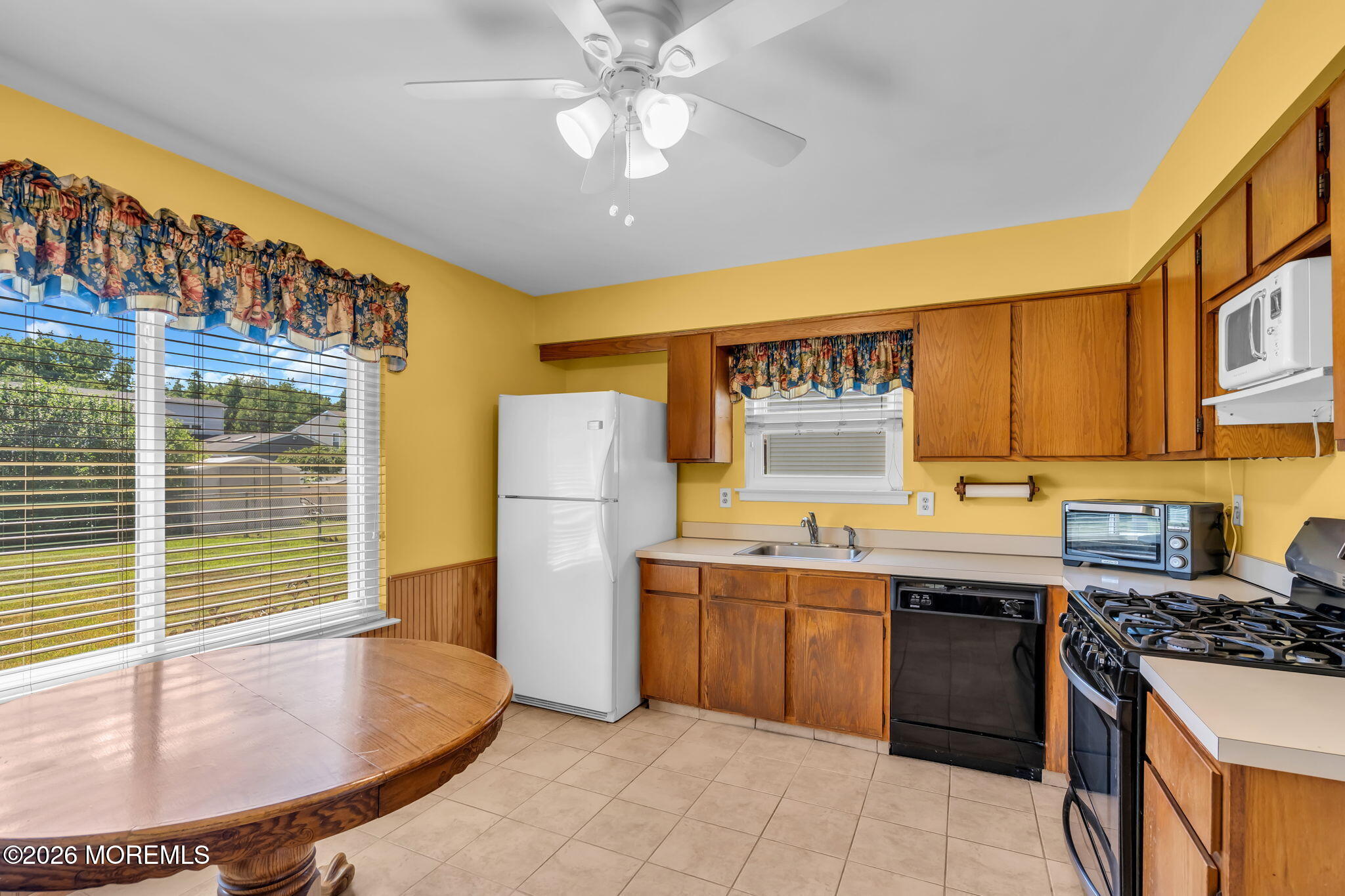 47 Peachstone Road Howell, NJ 07731 - Photo 16 of 32 16-web-or-mls-DSC00611