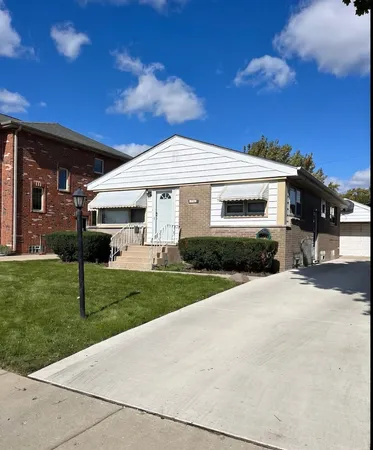 $397,500 | 7736 West Winona Street, Norridge, IL 60706