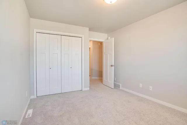 $442,400 | 6797 28th Street South, Fargo, ND 58104