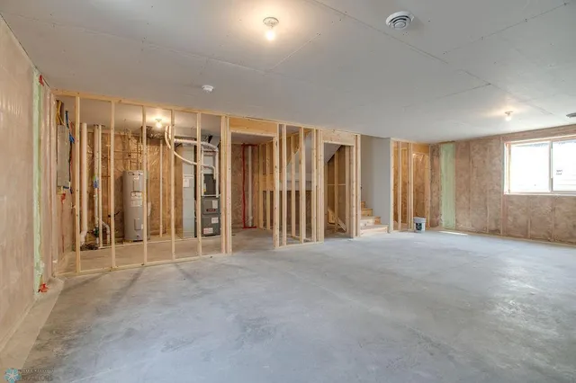 $442,400 | 6797 28th Street South, Fargo, ND 58104