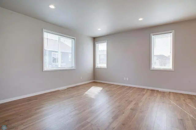 $442,400 | 6797 28th Street South, Fargo, ND 58104