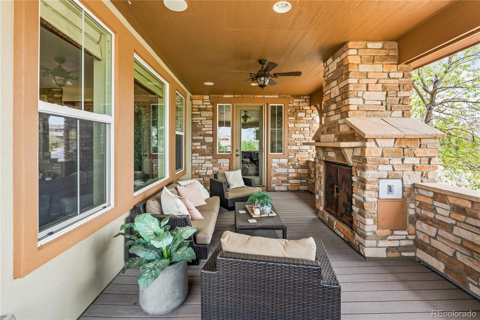 201 Maplehurst Point Highlands Ranch, CO 80126 - Photo 3 of 9