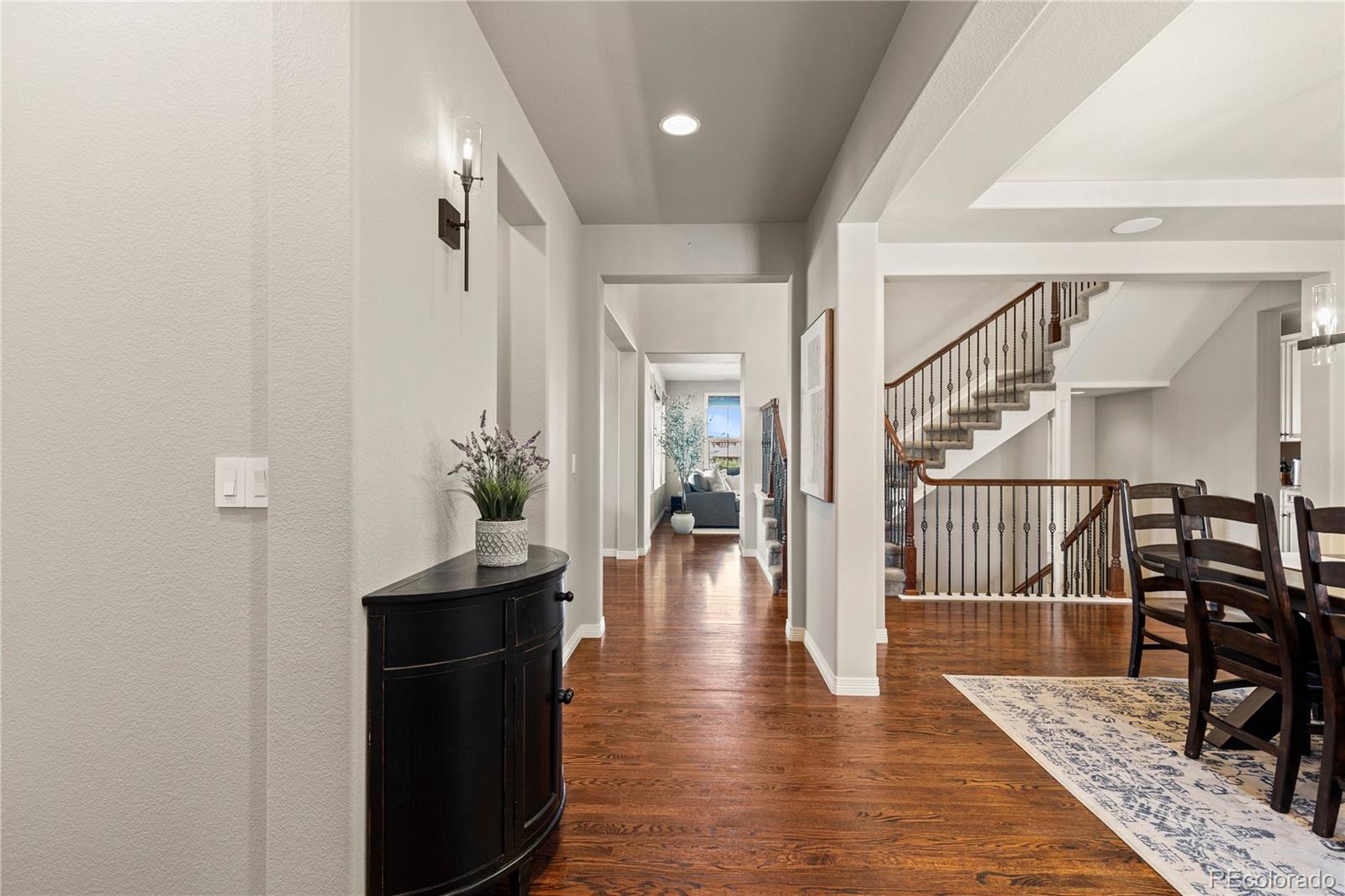 201 Maplehurst Point Highlands Ranch, CO 80126 - Photo 4 of 50