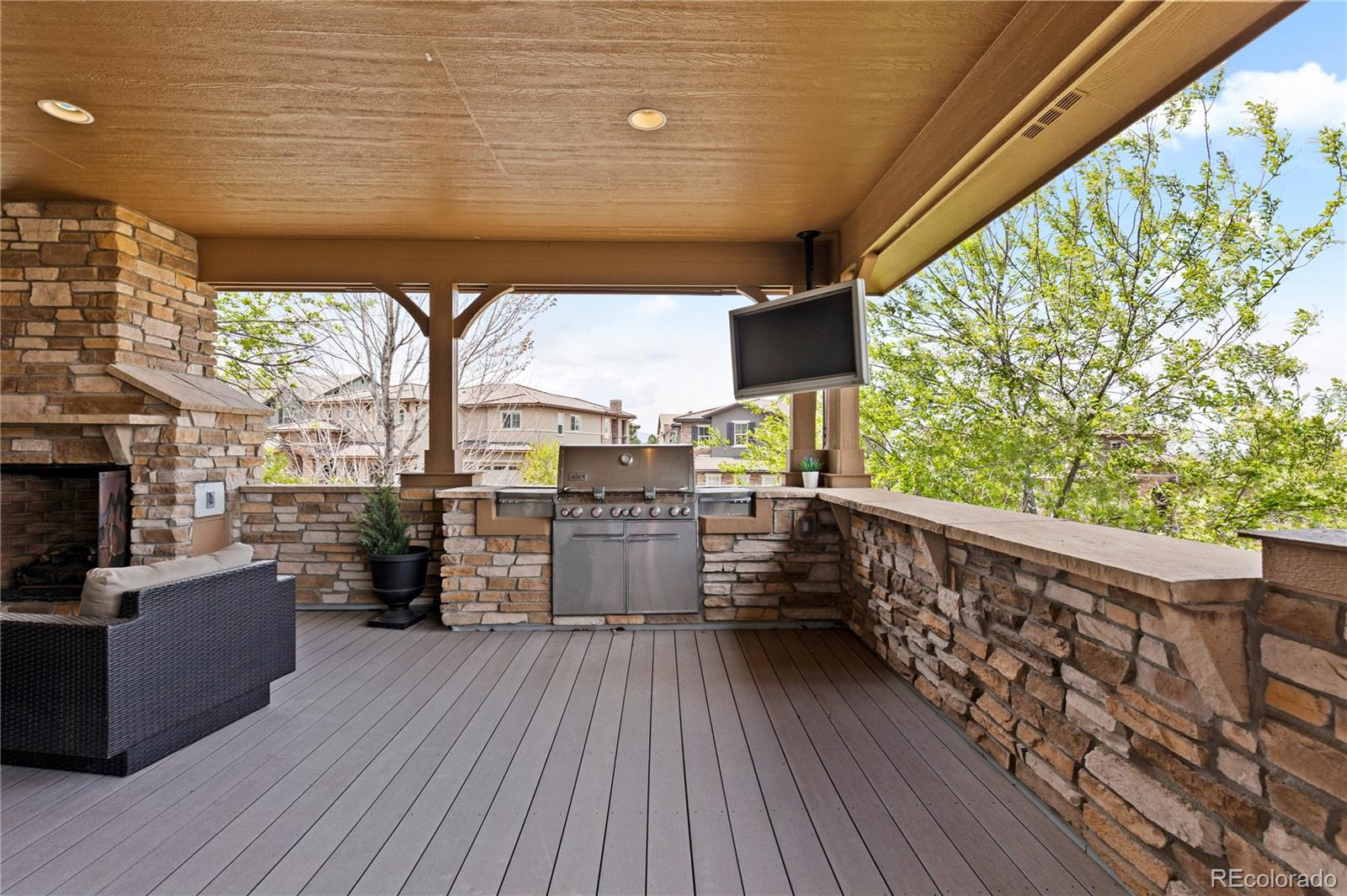 201 Maplehurst Point Highlands Ranch, CO 80126 - Photo 43 of 50