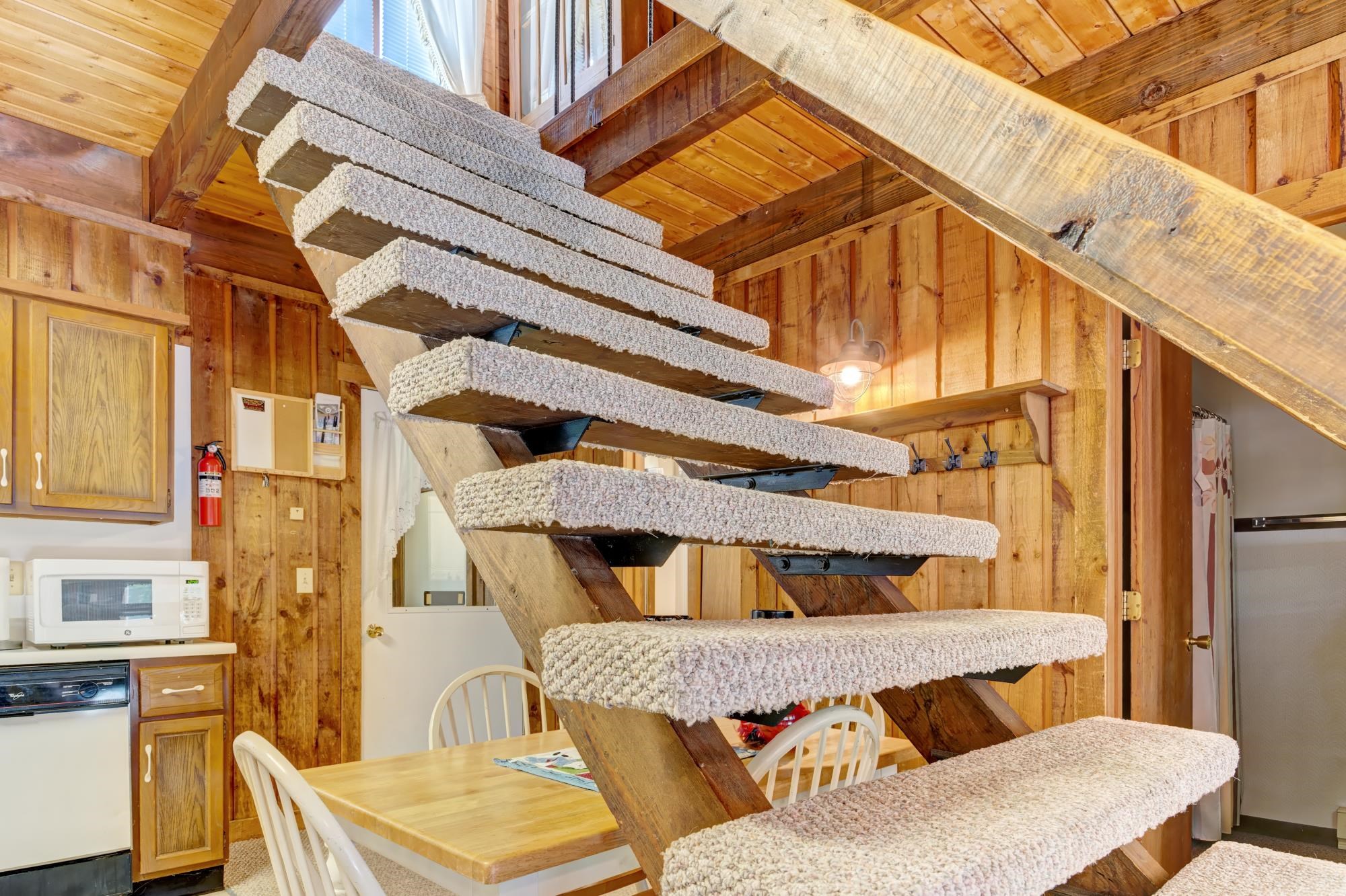 179 Hemlock Ridge Road, Unit 3B Killington, VT 05751 - Photo 13 of 34 Gallery Image 13