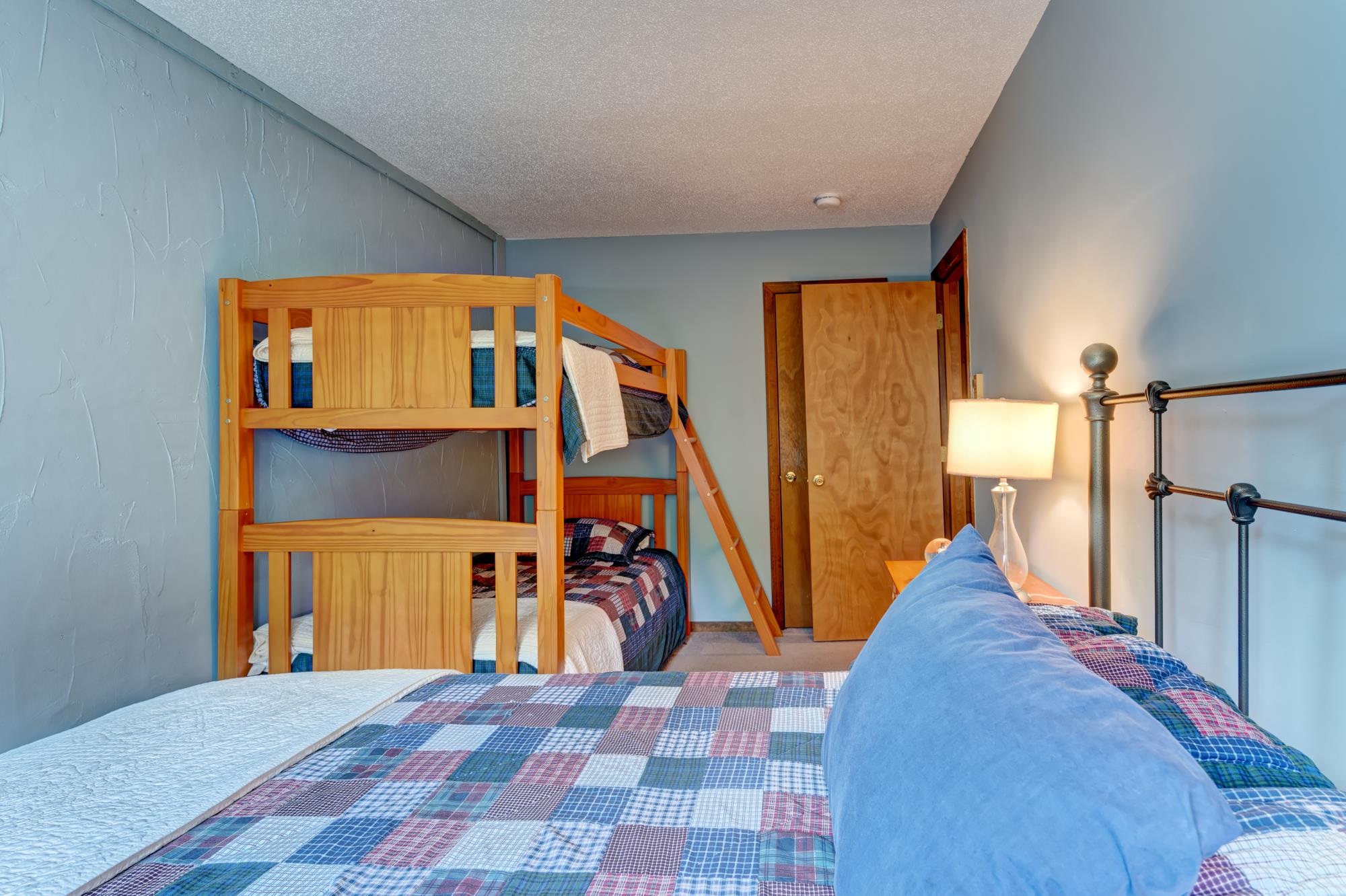 179 Hemlock Ridge Road, Unit 3B Killington, VT 05751 - Photo 24 of 34 Gallery Image 24