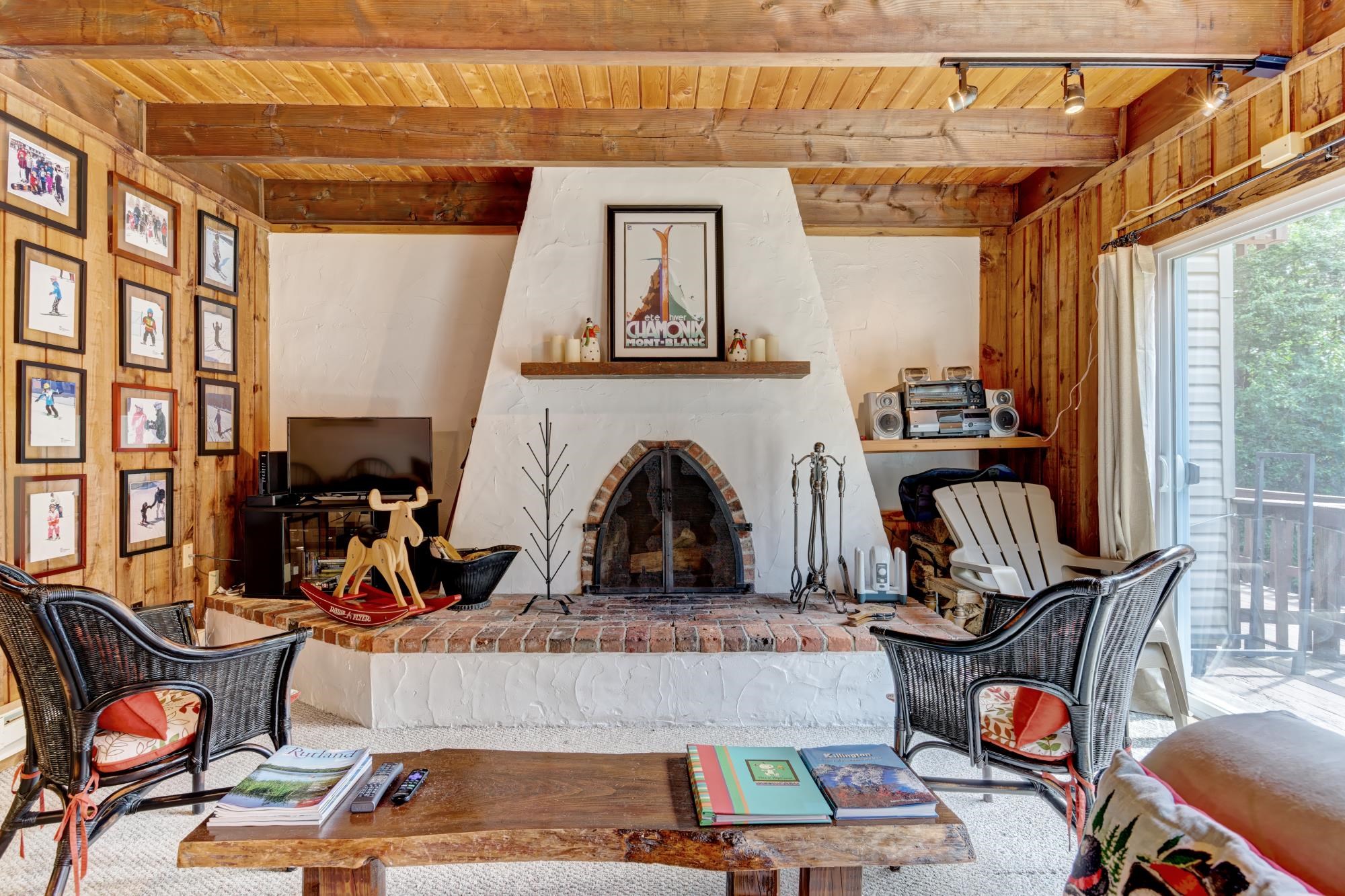179 Hemlock Ridge Road, Unit 3B Killington, VT 05751 - Photo 6 of 34 Gallery Image 6