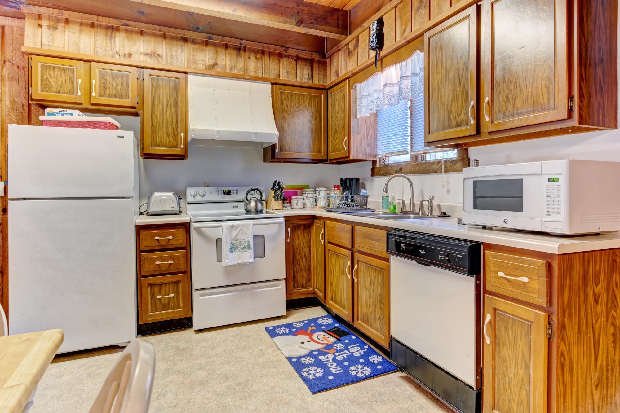 179 Hemlock Ridge Road, Unit 3B Killington, VT 05751 - Photo 10 of 34 Gallery Image 10
