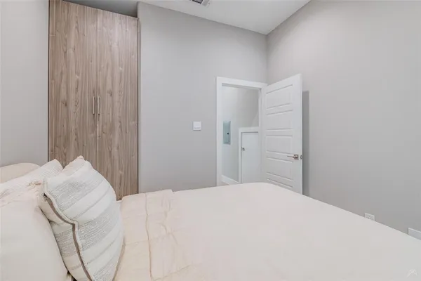 $335,000 | 111 Merritt Street, Unit 102, Fort Worth, TX 76114