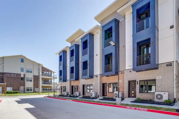 $335,000 | 111 Merritt Street, Unit 102, Fort Worth, TX 76114