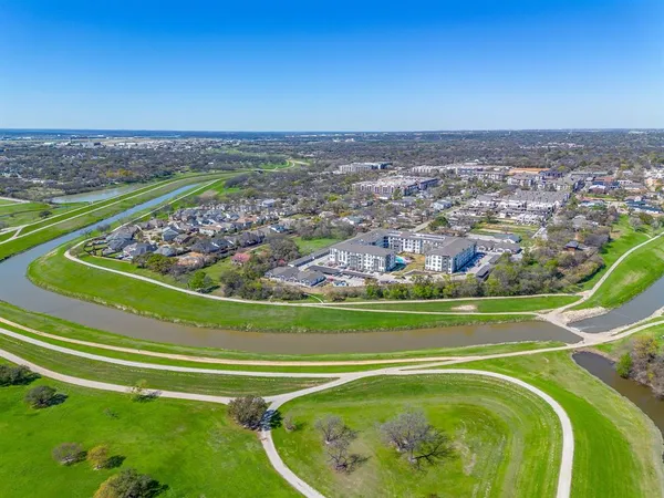 $335,000 | 111 Merritt Street, Unit 102, Fort Worth, TX 76114