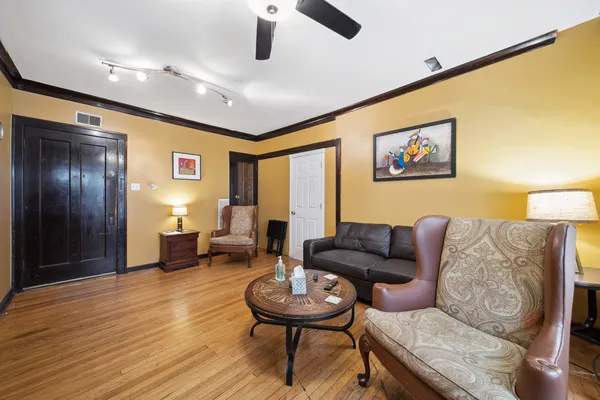 $889,500 | 4351 North Western Avenue, Chicago, IL 60618