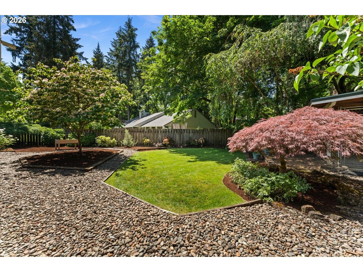 5329 Southwest Charleton Court Lake Oswego, OR 97035 - Photo 34 of 41