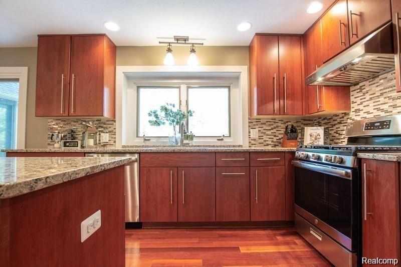 1440 Burgundy Road Ann Arbor, MI 48105 - Photo 24 of 43