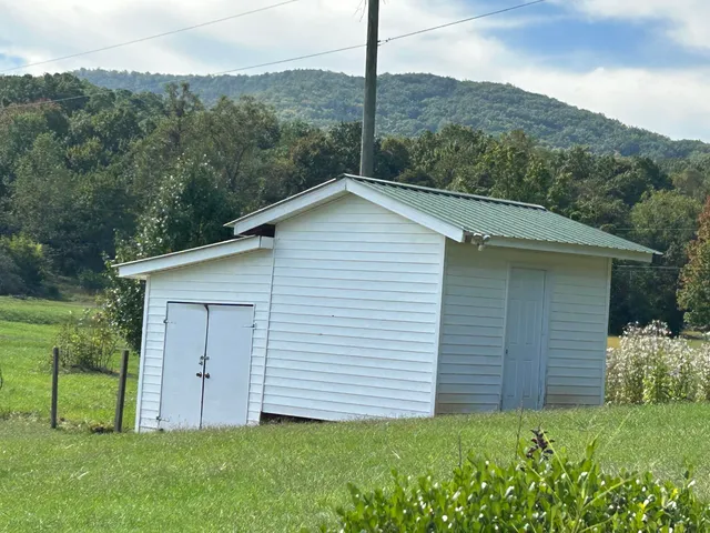 $378,950 | 1291 Houston Mines Road, Troutville, VA 24175