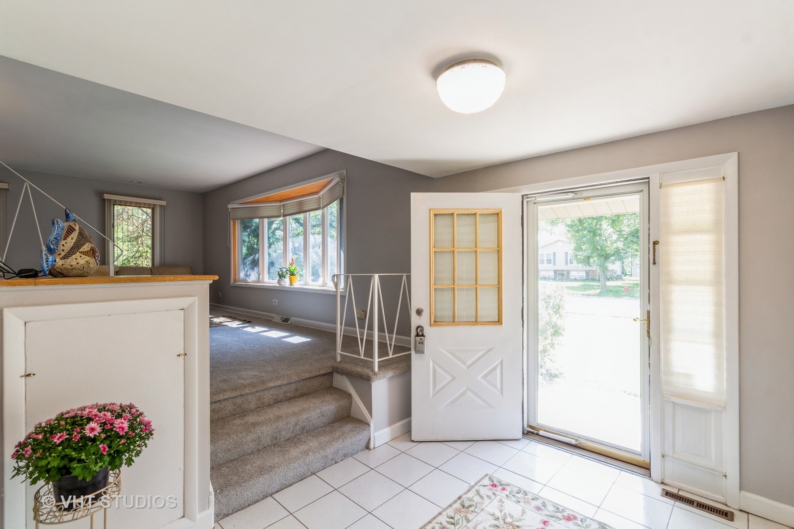790 Freeman Road Hoffman Estates, IL 60192 - Photo 3 of 16