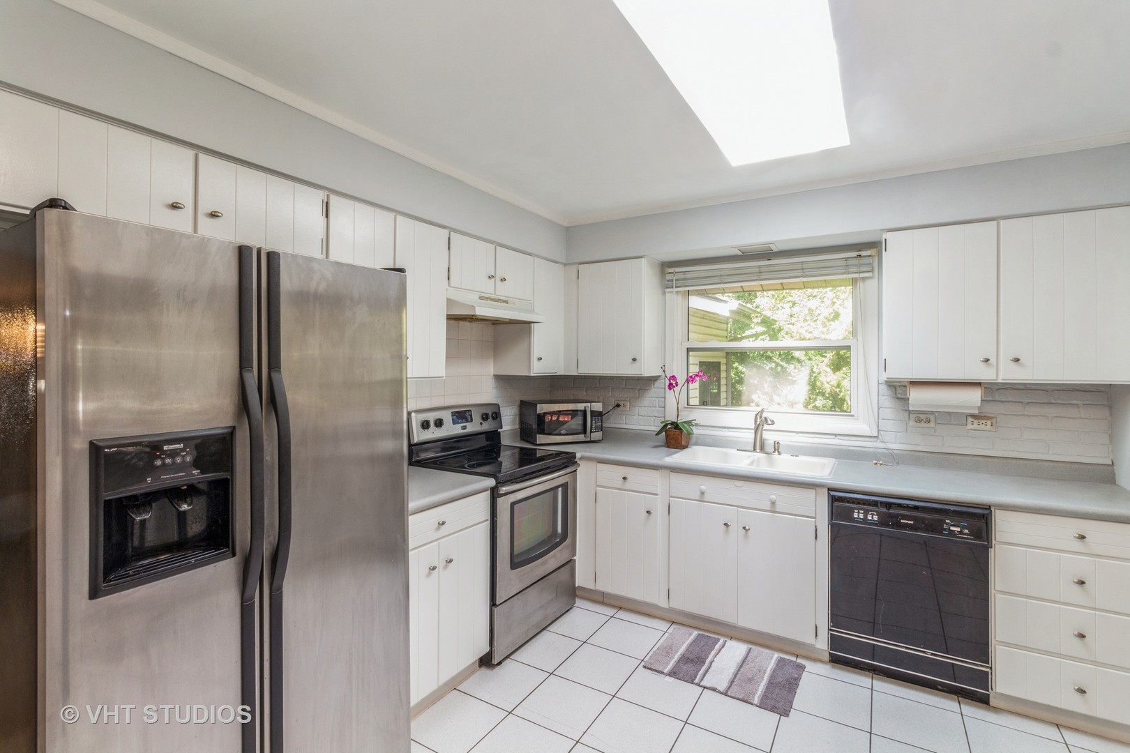 790 Freeman Road Hoffman Estates, IL 60192 - Photo 7 of 16