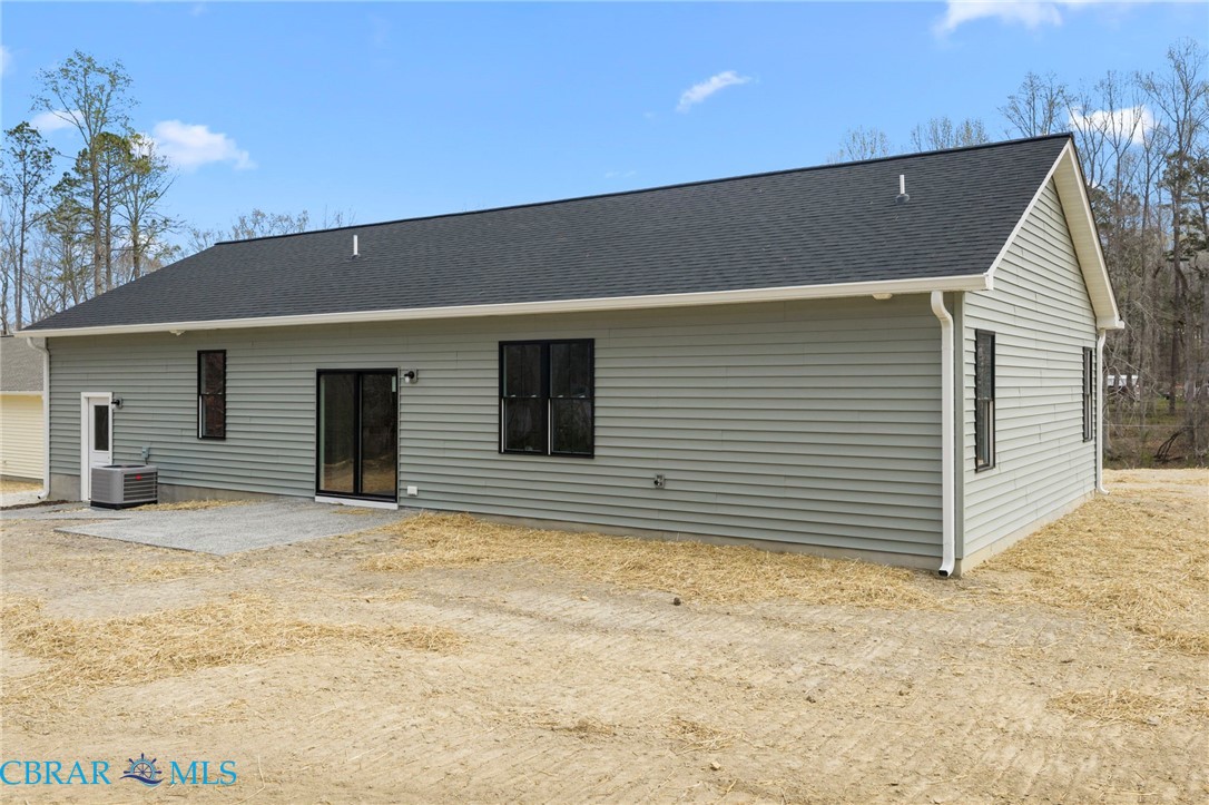 8978 Marlfield Road Gloucester, VA 23061 - Photo 30 of 33