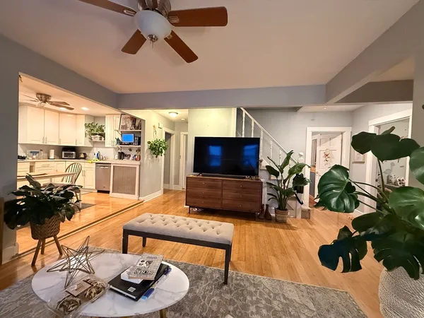 $2,900 | 22 Linden Road, Unit 3, Melrose, MA 02176