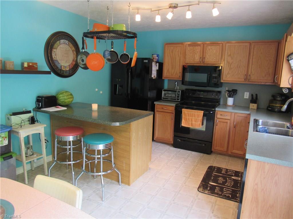 1075 Laurel Crest Road King, NC 27021 - Photo 16 of 30 Gallery Image 16