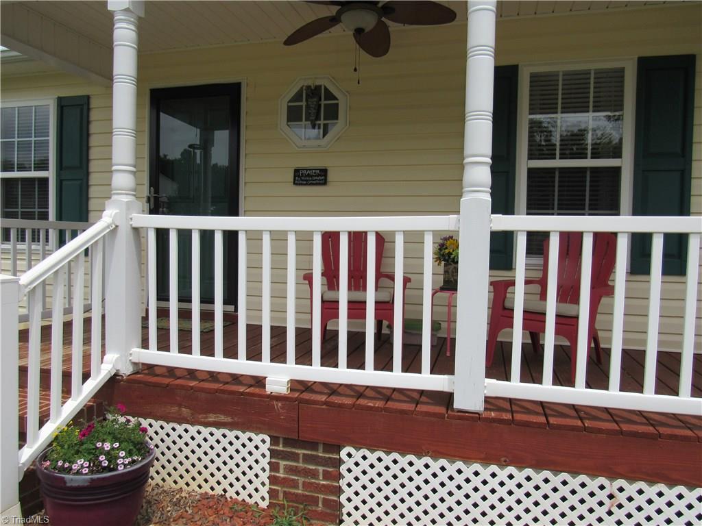 1075 Laurel Crest Road King, NC 27021 - Photo 7 of 30 Gallery Image 7