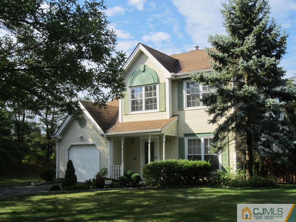69 Rice Run East Brunswick, NJ 08816 - Photo 1 of 24 Gallery Image 1