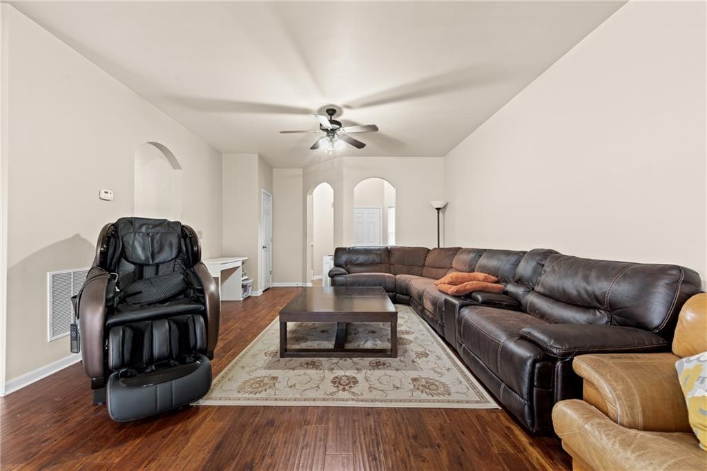 2635 Gateview Court Cumming, GA 30040 - Photo 9 of 50