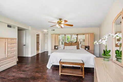 $348,000 | 101 Bar Harbour Road, Unit 4D, Schaumburg, IL 60193