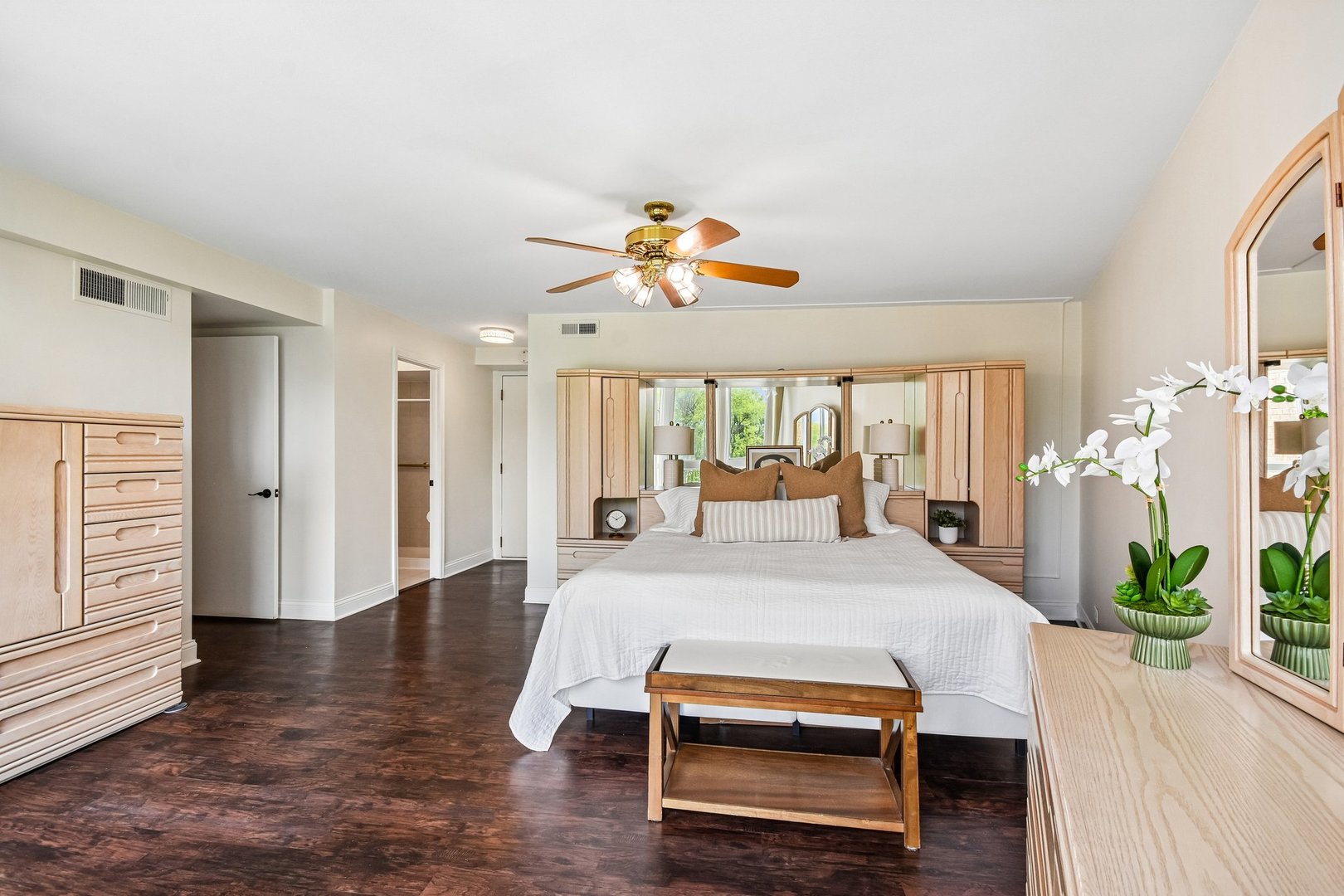101 Bar Harbour Road, Unit 4D Schaumburg, IL 60193 - Photo 12 of 25