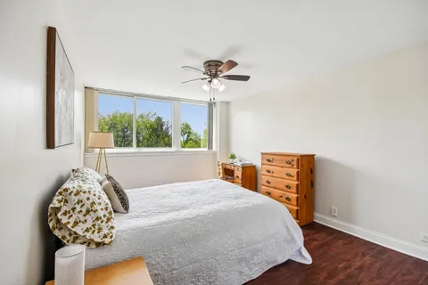 $348,000 | 101 Bar Harbour Road, Unit 4D, Schaumburg, IL 60193