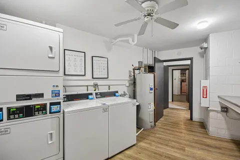 $348,000 | 101 Bar Harbour Road, Unit 4D, Schaumburg, IL 60193