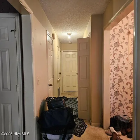 $129,900 | 810 Ashebrook Drive, Greensboro, NC 27409