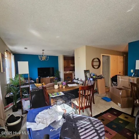 $129,900 | 810 Ashebrook Drive, Greensboro, NC 27409