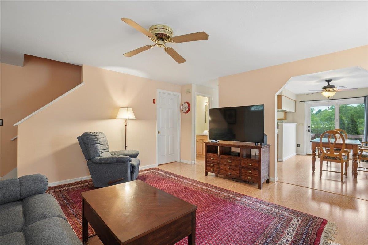68 Emerald Street Manchester, NH 03103 - Photo 11 of 54