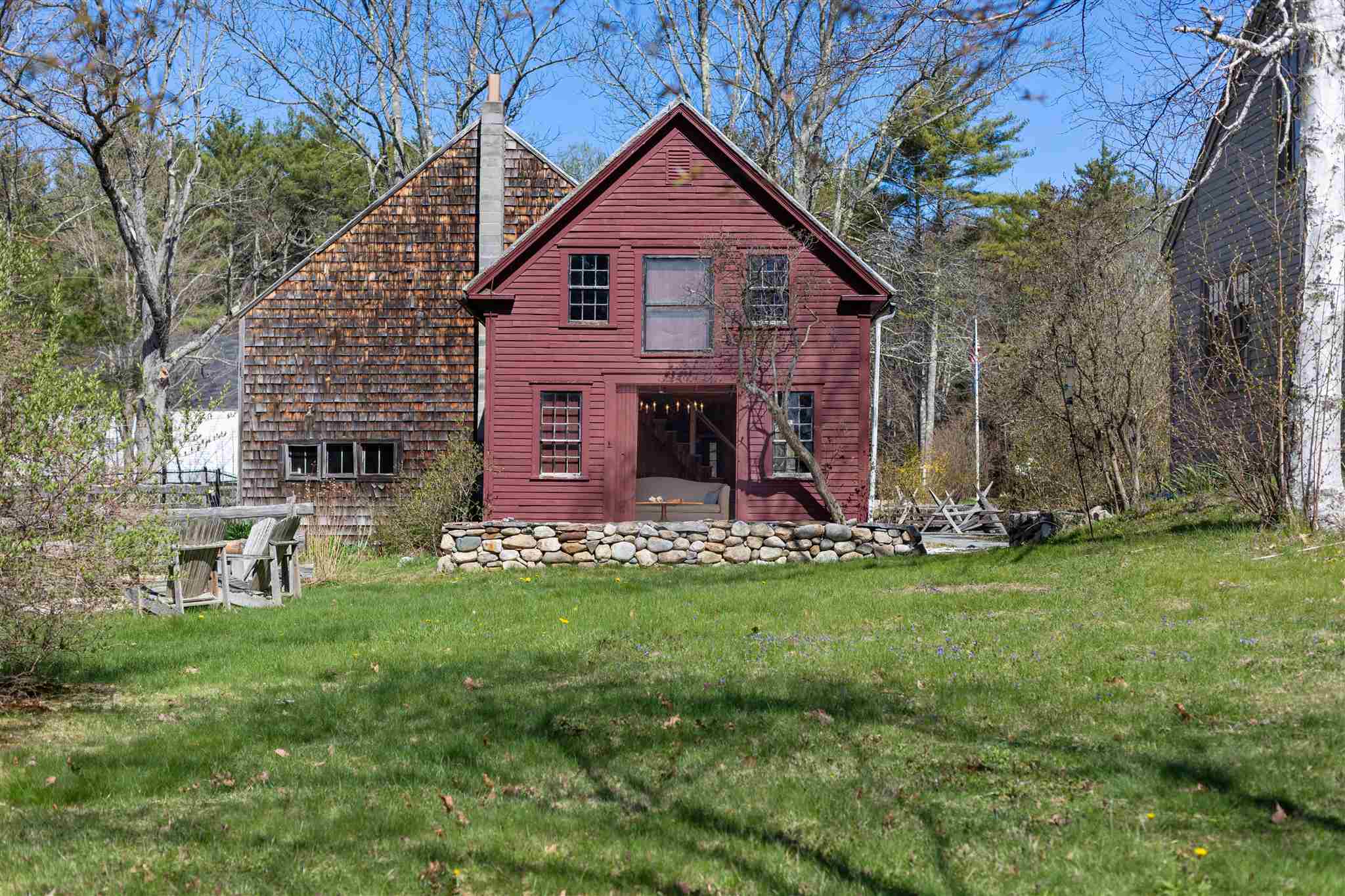 261 Wentworth Road Brookfield, NH 03872 - Photo 8 of 40