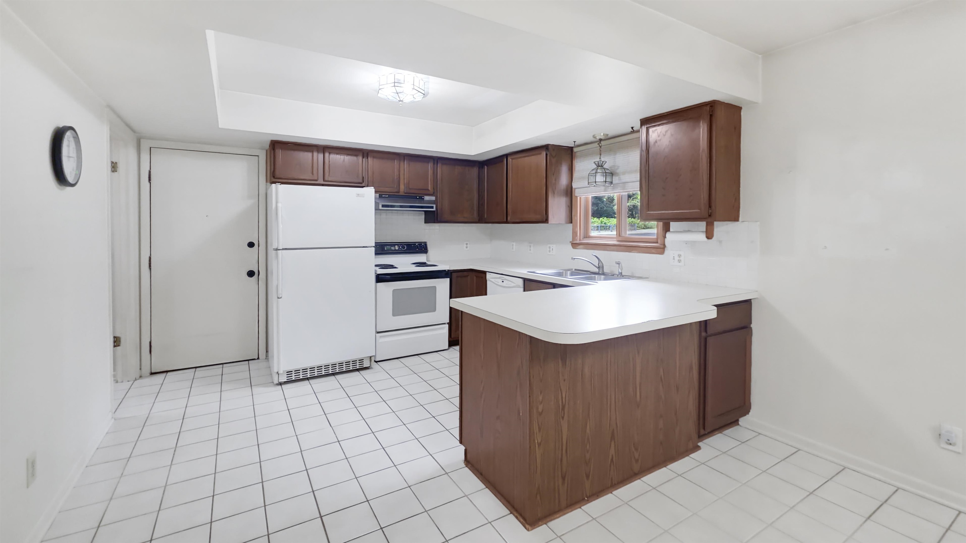 9501 Fish Lake Road Holly, MI 48442 - Photo 8 of 30