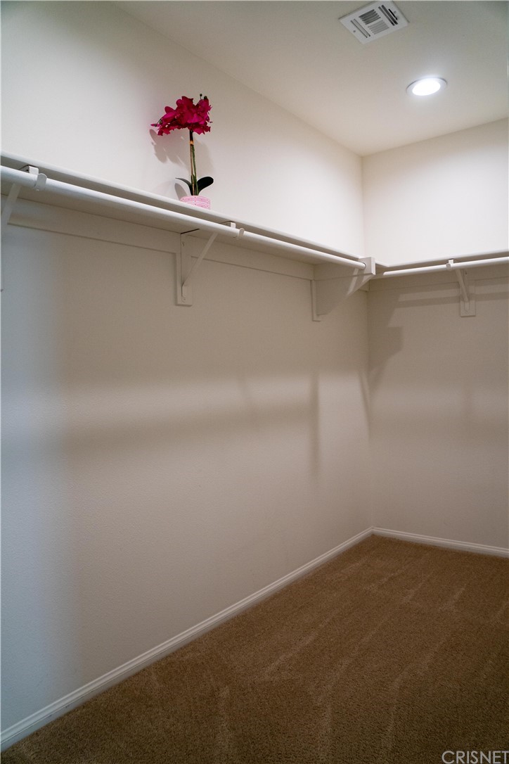 110 Main Street Piru, CA 93040 - Photo 8 of 13 a close view of closet