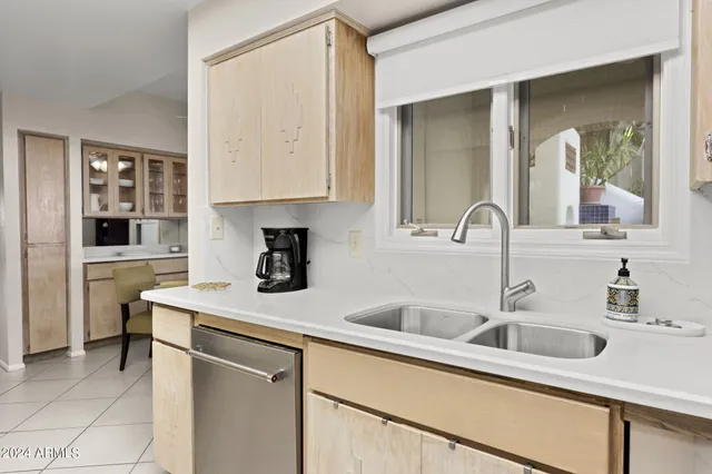 $5,000 | 5200 South Lakeshore Drive, Unit 128, Tempe, AZ 85283