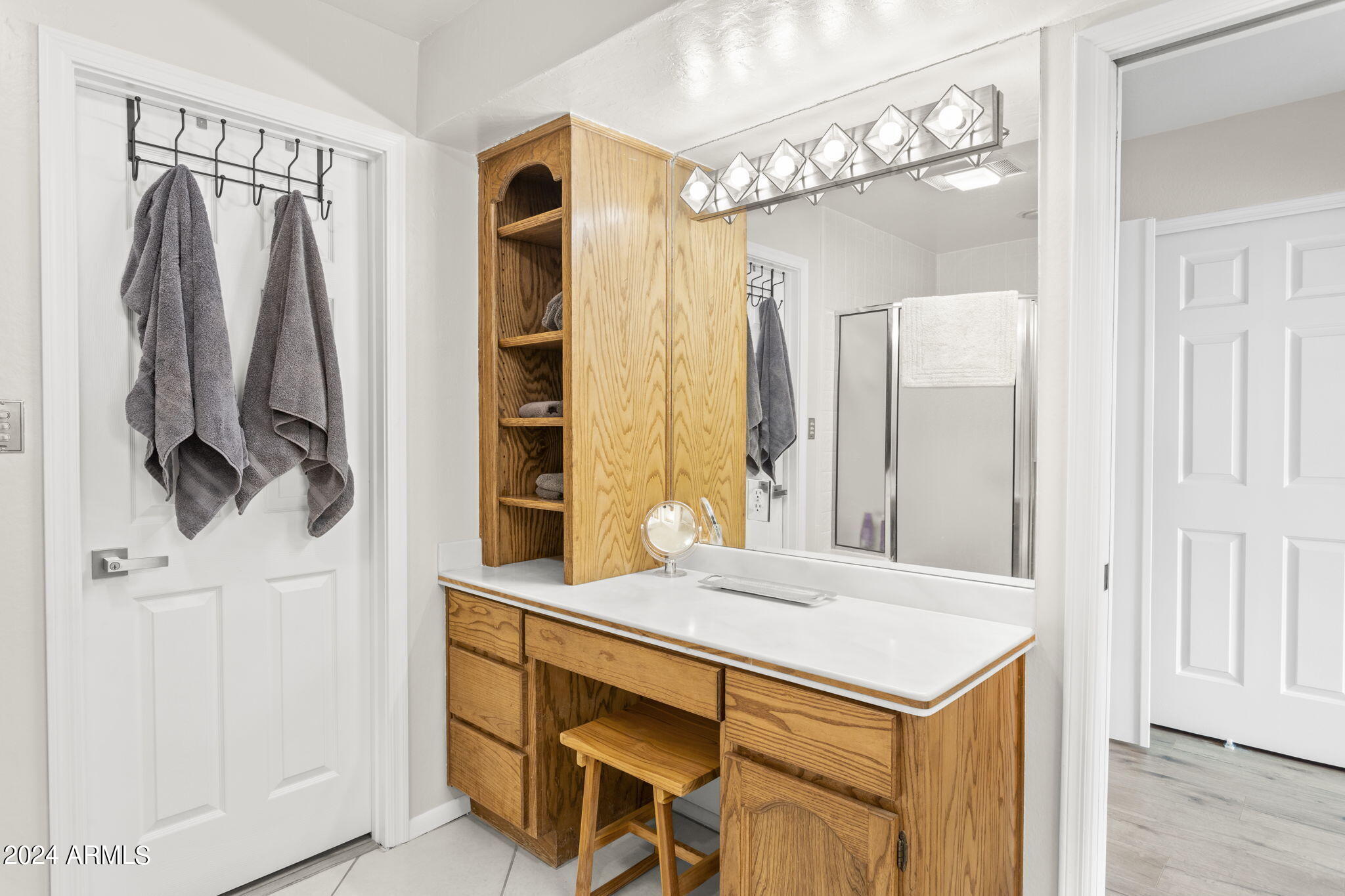 5200 South Lakeshore Drive, Unit 128 Tempe, AZ 85283 - Photo 21 of 35 Dressing area