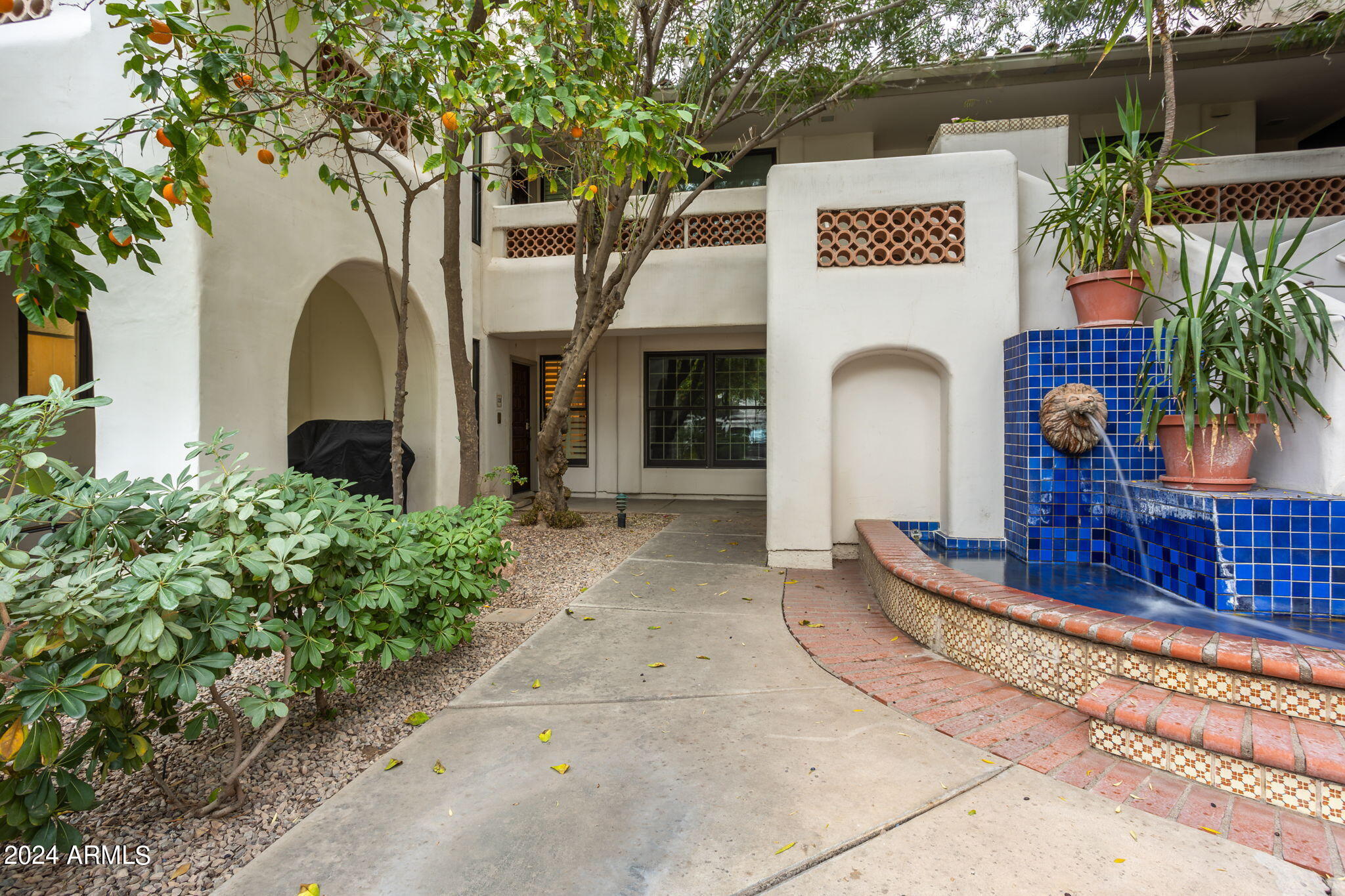 5200 South Lakeshore Drive, Unit 128 Tempe, AZ 85283 - Photo 27 of 35 Walkway to home