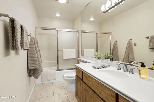 $5,000 | 5200 South Lakeshore Drive, Unit 128, Tempe, AZ 85283