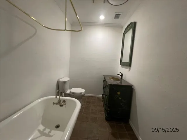 $1,675 | 2620 Roberts Cut Off Road, Sansom Park, TX 76114