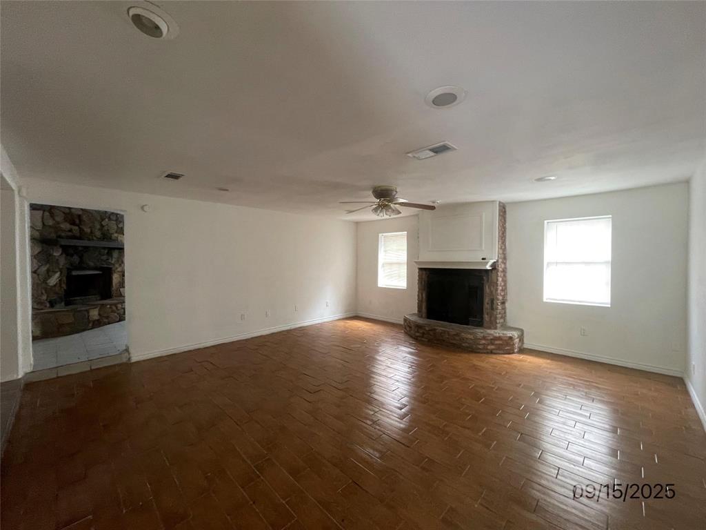 2620 Roberts Cut Off Road Sansom Park, TX 76114 - Photo 7 of 23