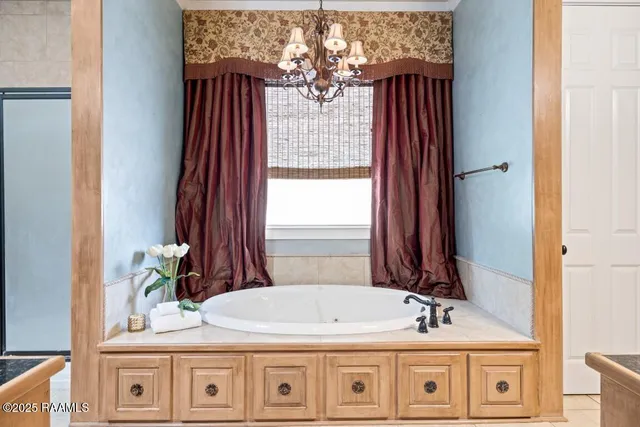 $745,000 | 113 Littlefield Drive, Lafayette, LA 70508