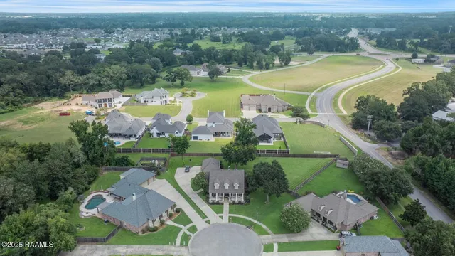 $745,000 | 113 Littlefield Drive, Lafayette, LA 70508