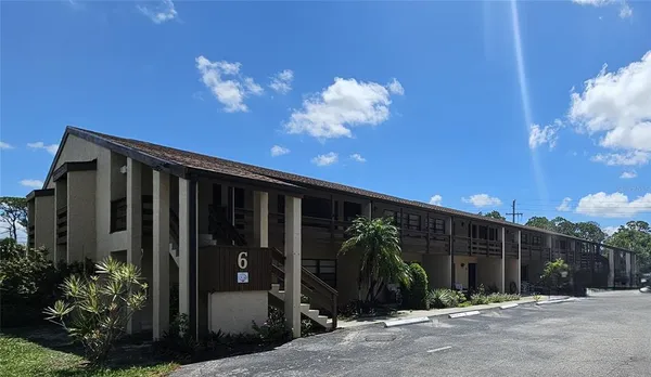 $2,850 | 6 Quails Run Boulevard, Unit 9, Englewood, FL 34223