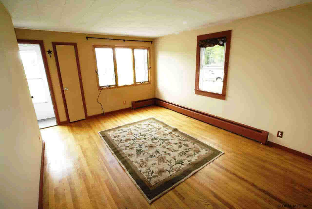 127 Williams Road Hampton, NY 12837 - Photo 3 of 8 Photo 3